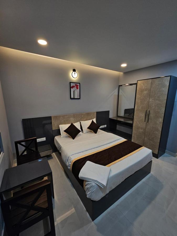 Thaal Residency Cheruvathur-Hala Groups Nileshwar Bagian luar foto