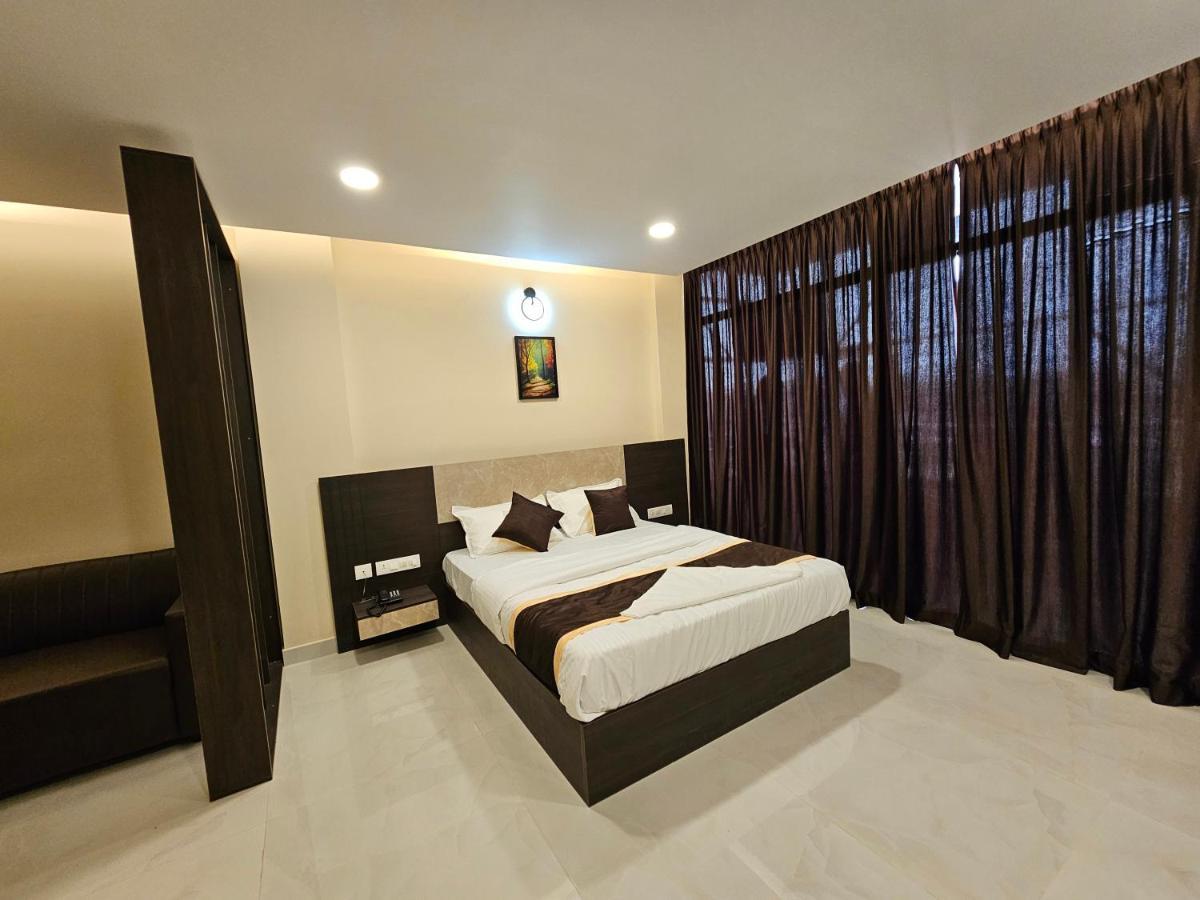 Thaal Residency Cheruvathur-Hala Groups Nileshwar Bagian luar foto