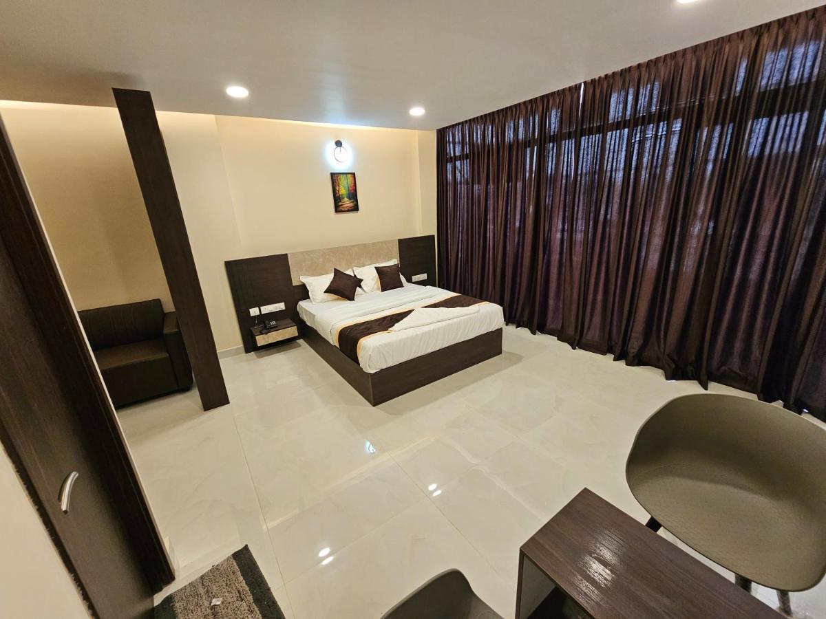 Thaal Residency Cheruvathur-Hala Groups Nileshwar Bagian luar foto